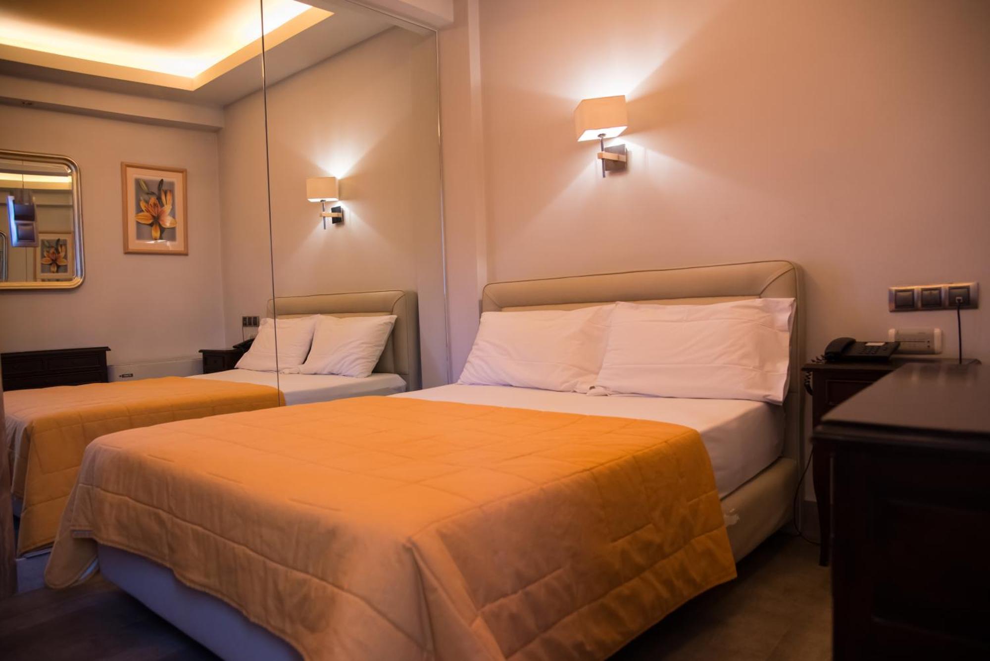 Hotel Maroussi アテネ エクステリア 写真
