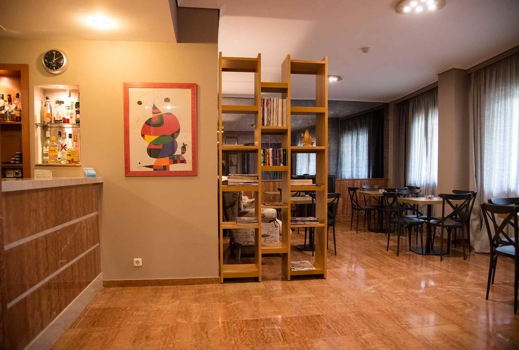 Hotel Maroussi アテネ エクステリア 写真