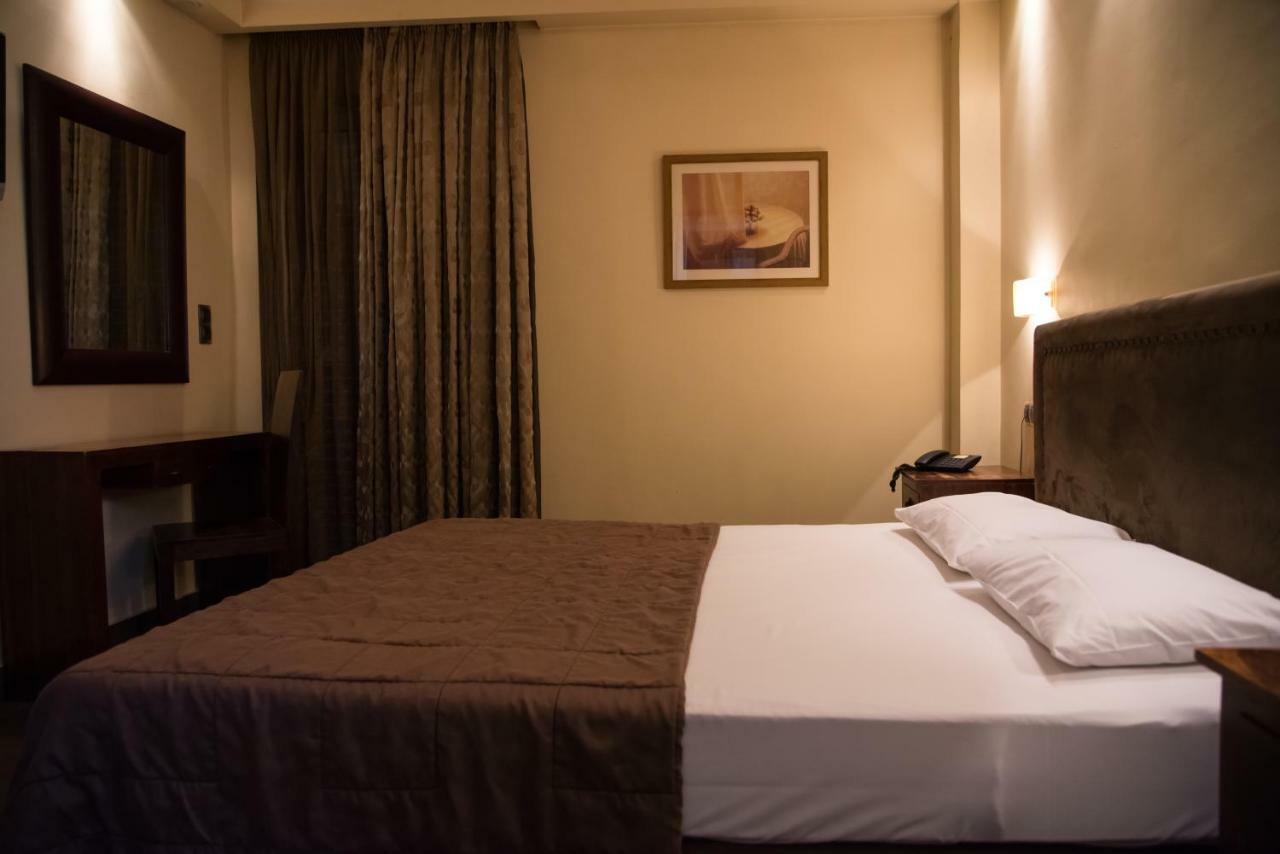 Hotel Maroussi アテネ エクステリア 写真