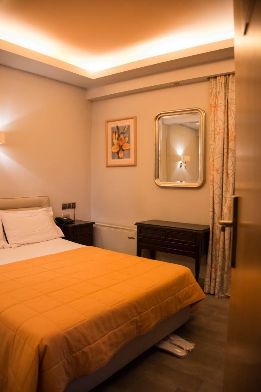 Hotel Maroussi アテネ エクステリア 写真